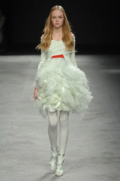 Look 22
